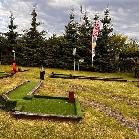 Villa Honoratka Z Prywatnym Polem Do Gry W Mini Golf เรวัล ภายนอก รูปภาพ